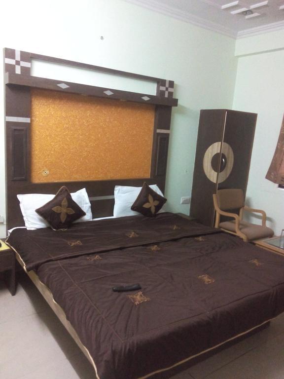 Hotel Candy Palace Jaipur Phòng bức ảnh